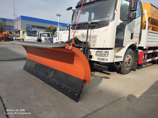LJW300XCC分段避障除雪铲